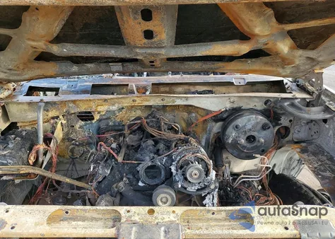 2008 Chevrolet Silverado C1500 z USA, uszkodzony, nr VIN 2GCEC13C281120598